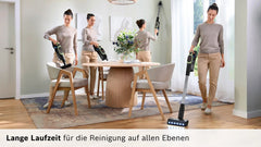Bosch Unlimited 9 bei der Reinigung eines Fußbodens